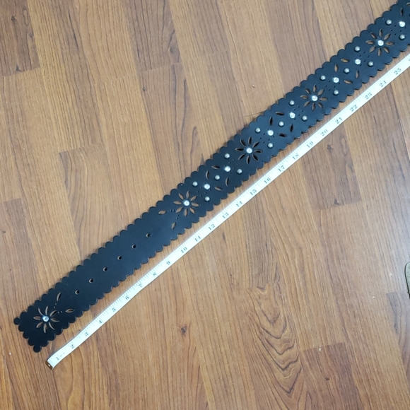 Express Leather Rhinestone/Stud Laser Cut Belt - Picture 5 of 8